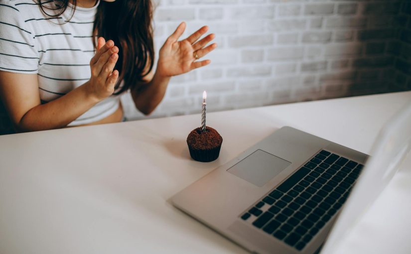 고객 피드백 시스템 구축 Q&A 브랜드 인지도를 막 키우려는 팀